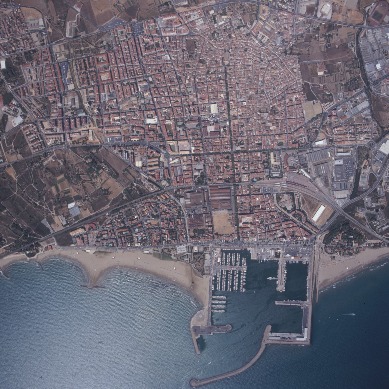 En un año, Vilanova dispondrá de un puerto para megayates
